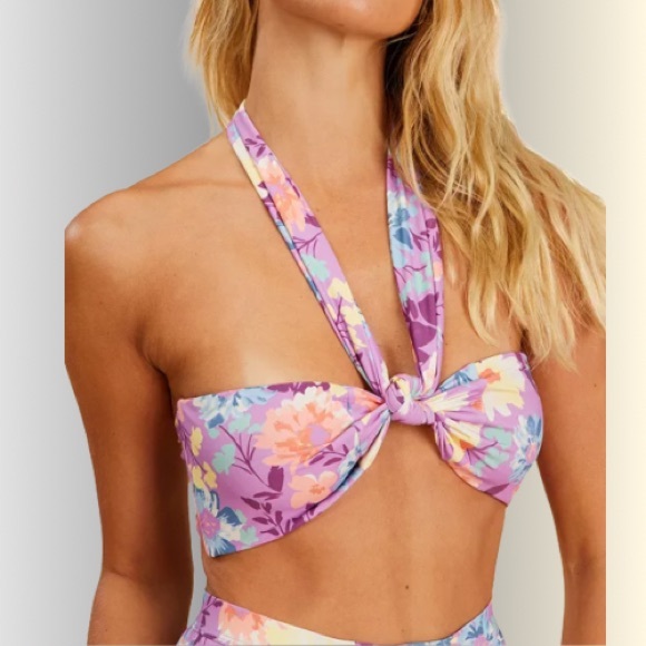 NWT Billabong Salty Blonde Wrap Halter Bikini Top
Matching HW Bottom Bikini Set - Picture 5 of 8